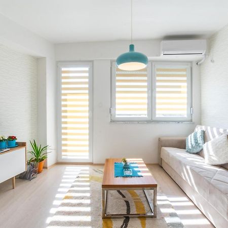 شقة سكوبجي  في • Charming ǀ Near City Mall ǀ 1Br • المظهر الخارجي الصورة
