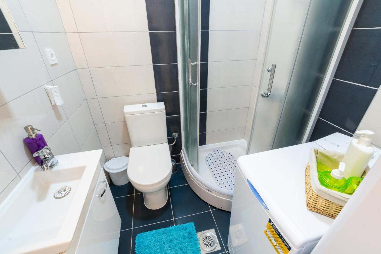 شقة سكوبجي  في • Charming ǀ Near City Mall ǀ 1Br • المظهر الخارجي الصورة