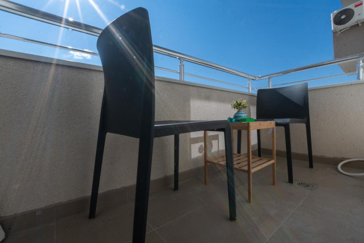 شقة سكوبجي  في • Charming ǀ Near City Mall ǀ 1Br • المظهر الخارجي الصورة